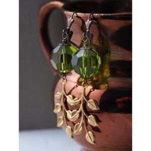 Vintage Green Bead & Gold Leaves Earrings